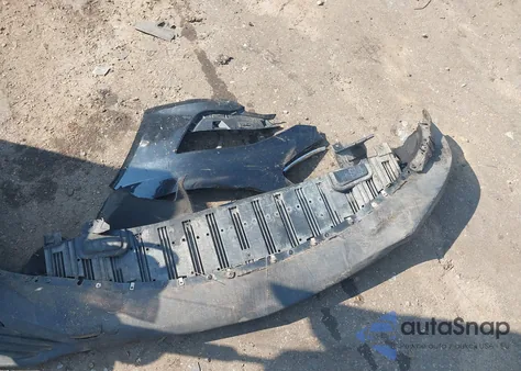 2019 Chevrolet Malibu Lt z USA, uszkodzony, nr VIN 1G1ZD5ST5KF153112